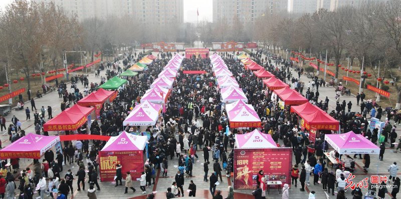近年来,寿险市场蓬勃发展,各种保险产品层出不穷。面对琳琅满目的选择,消费者往往感到迷茫。如何挑选适合自己的寿险产品?本文将通过具体案例,帮助您找到答案。